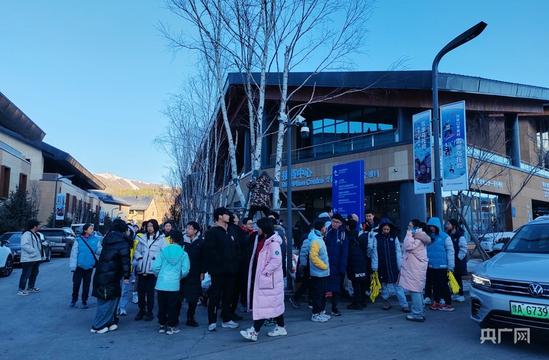 一百秒一冰城·冰雪春天｜“冰雪+”热潮涌动 张家口经济绽放新活力