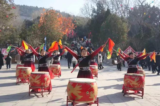 春节假期27949万人次在鹤壁过大年旅游总收入913亿元(图2)