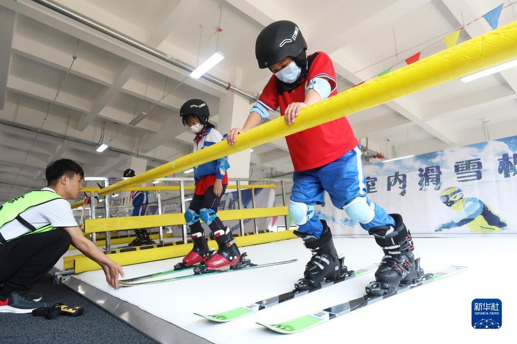 系牢运动装备“安全带” 河北质检院为冰雪经济发展提供技术支撑