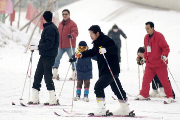2025年冬季：感受中国冰雪旅游的魅力与创新