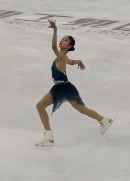 俄花滑千金谢尔巴科娃首次表演中国风曲目近照尽显成熟御姐风