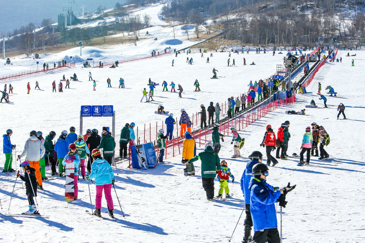 打造全球领先冰雪装备产业基地｜哈尔滨市发布《冰雪装备制造专项规划（2025—2030年）