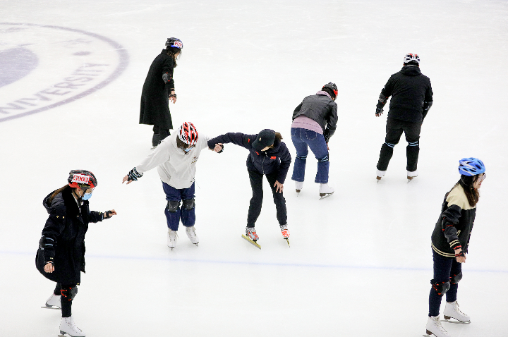 吉林市第一实验小学开启春季冰雪课堂青少年运动新篇章