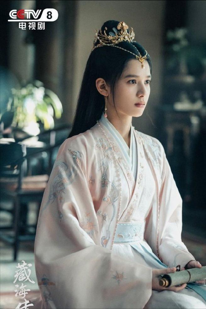 同是大男主剧女主《藏海传》张婧仪VS《庆余年》李沁差别明显(图6)